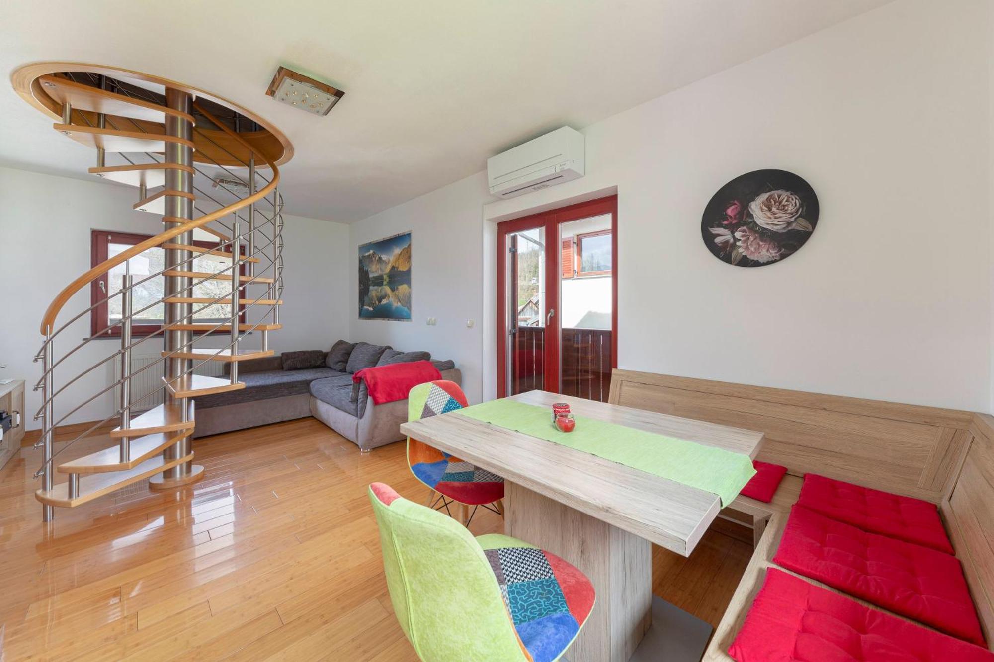 Timber Apartment Bohinj Exteriör bild